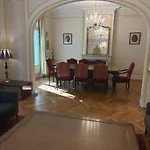 3 Bedroom Eiffel Tower Apartment